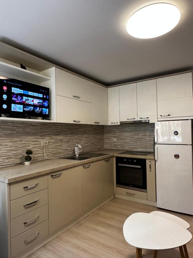 Apartment Centre View New Bazaar Tirana Bagian luar foto
